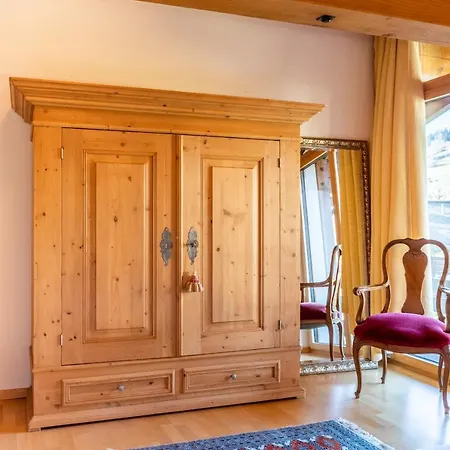 Homes - Casa La Streia Apartmán Laax