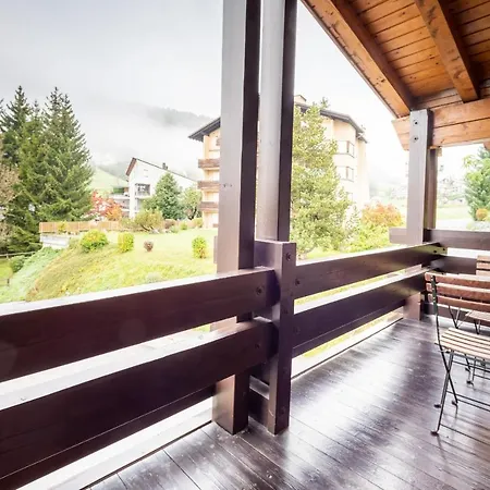 Homes - Casa La Streia